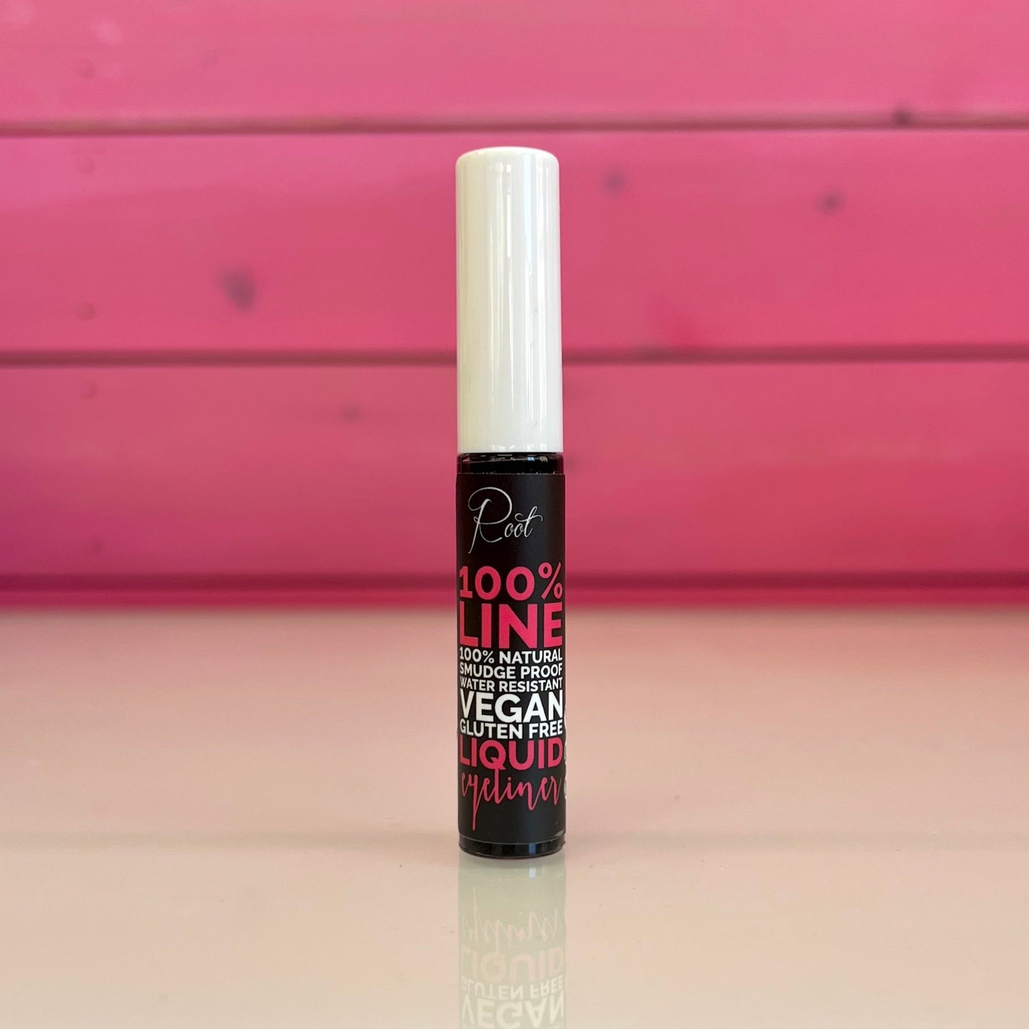 100% Line Liquid Eyeliner