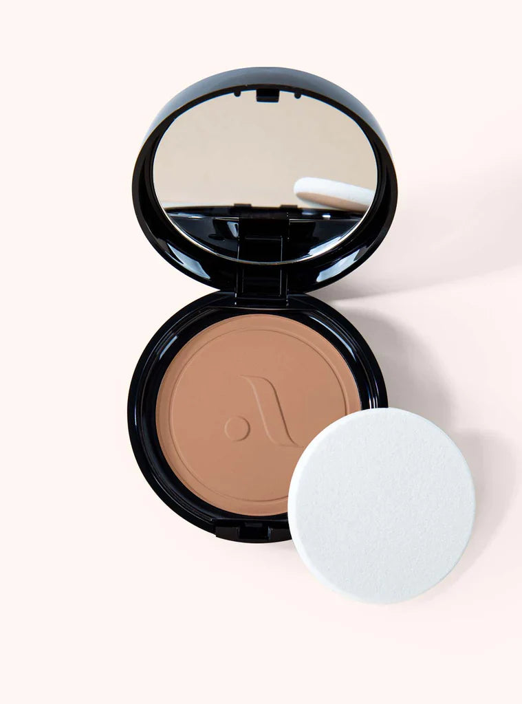 Sleek MakeUp Locked-In Powder Foundation